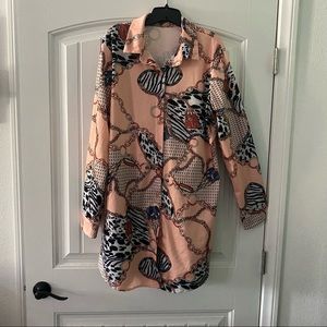 Size 2X Buchona above the knee dress or tie it up and use it for a shirt.